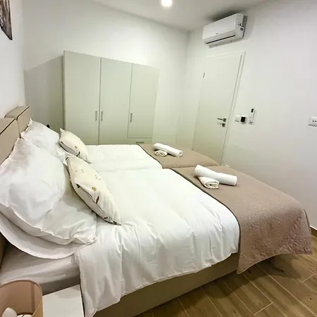 アパート Garden House